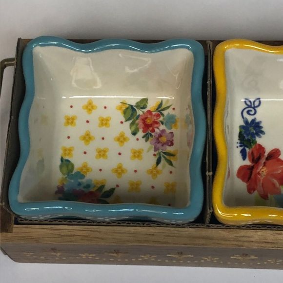 Pioneer Woman Floral Condiment Dish Set Mini Dip Square Bowls Acacia Wood Tray - Picture 2 of 16